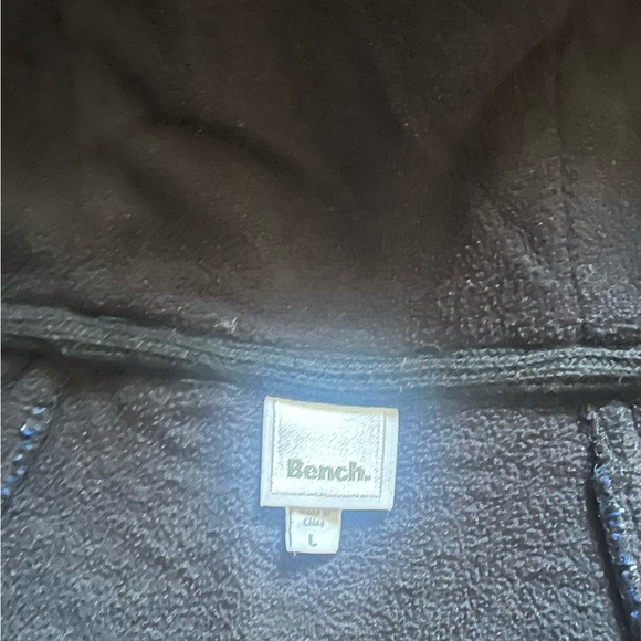 Bench Jacket - Picture 2 of 2